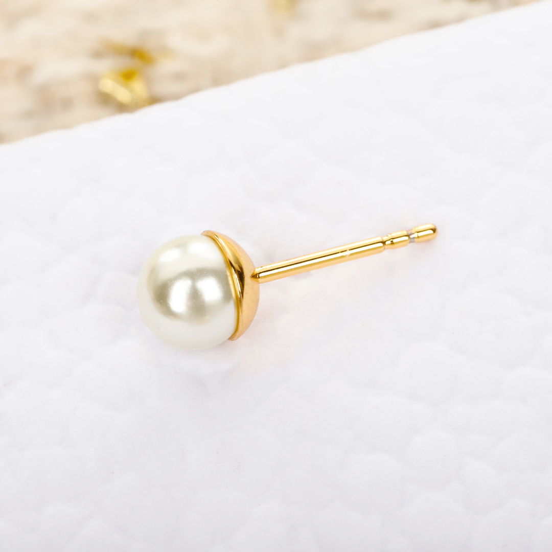 Dior Pearl Earrings