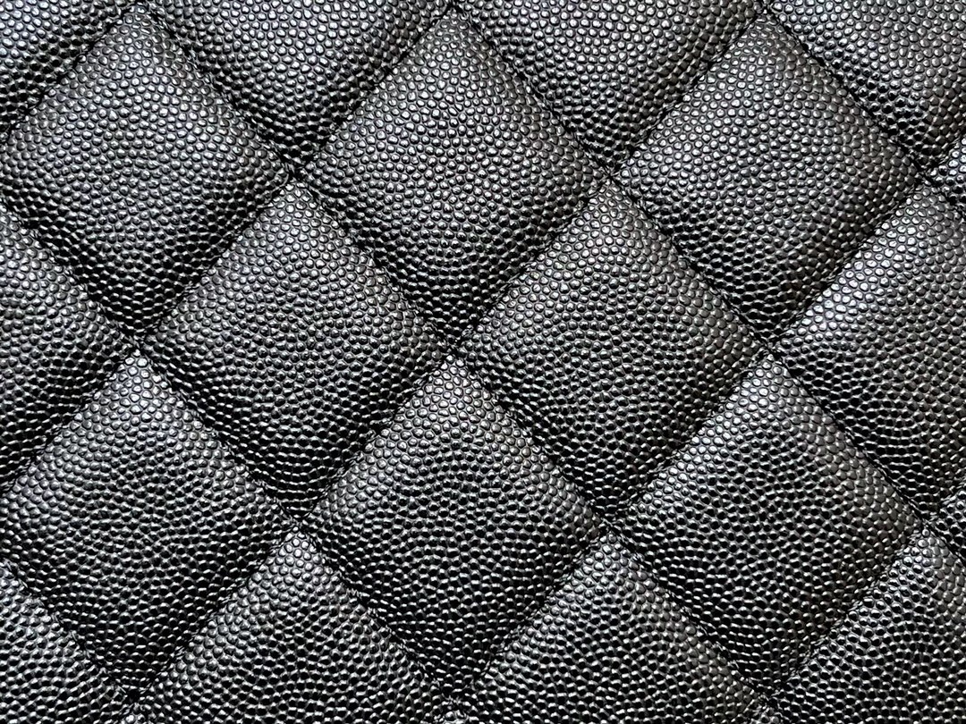 Chanel 22k Autumn and Winter Haute Couture Collection Chain Bag 3662