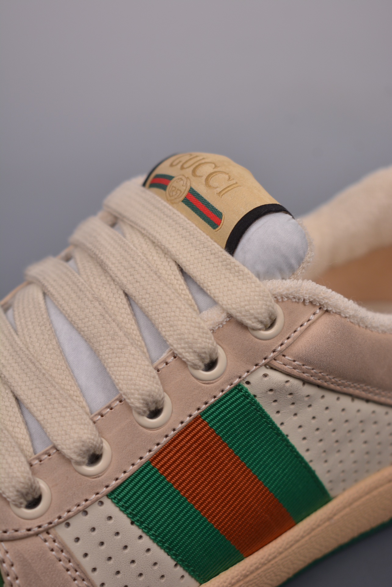 Gucci Screener GG Sneaker Low Off-White Perforated Distressed 546163 0YI20 9582