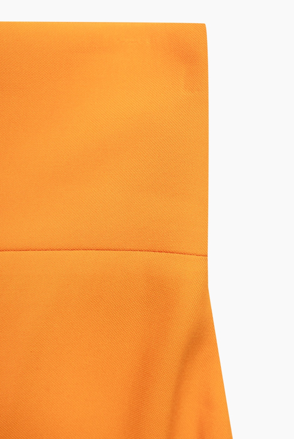 Pantalon de pierna y pretina amplia