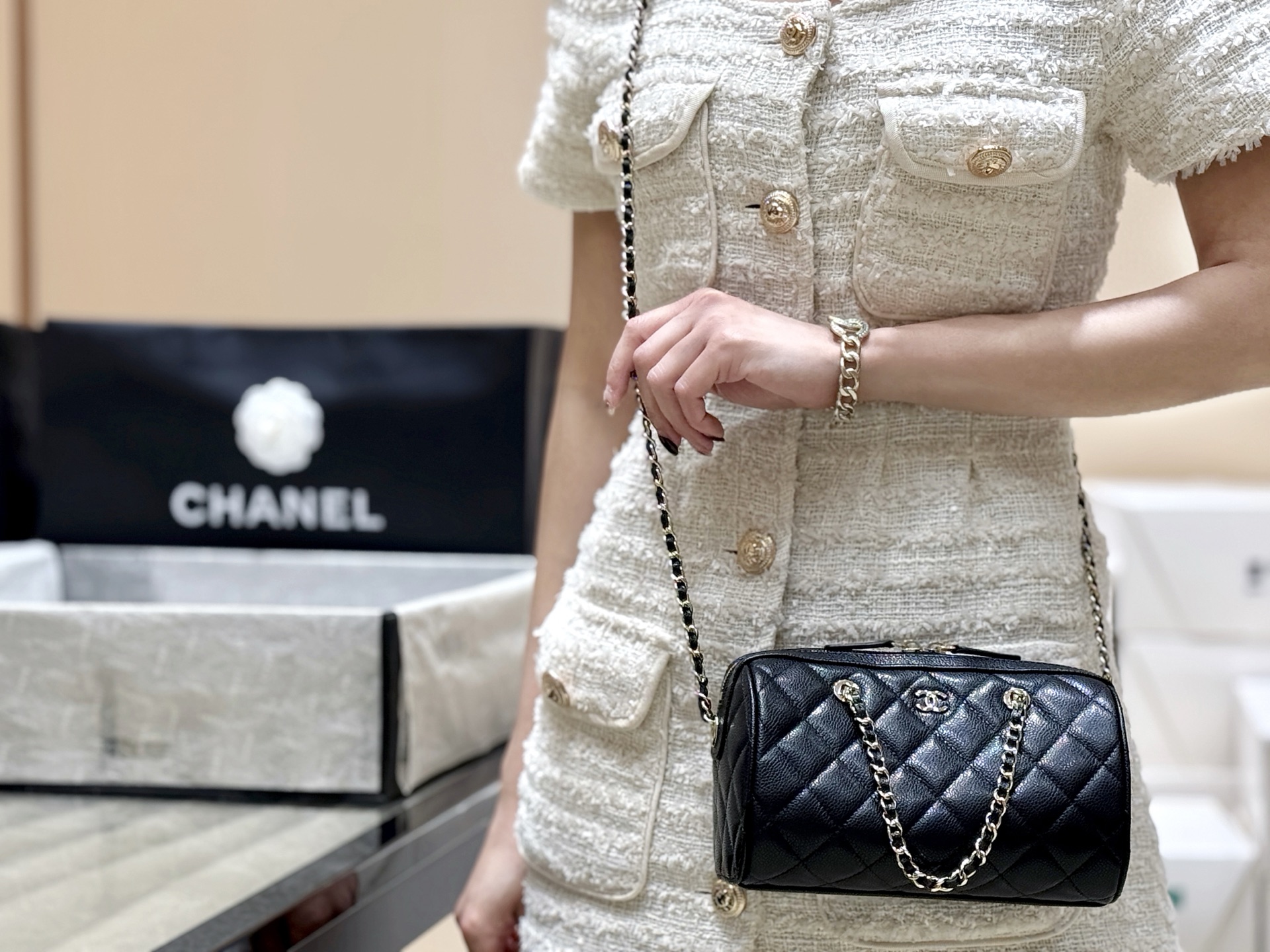 Chanel 25P Spring/Summer Preview Collection mini bowling bag AP4474