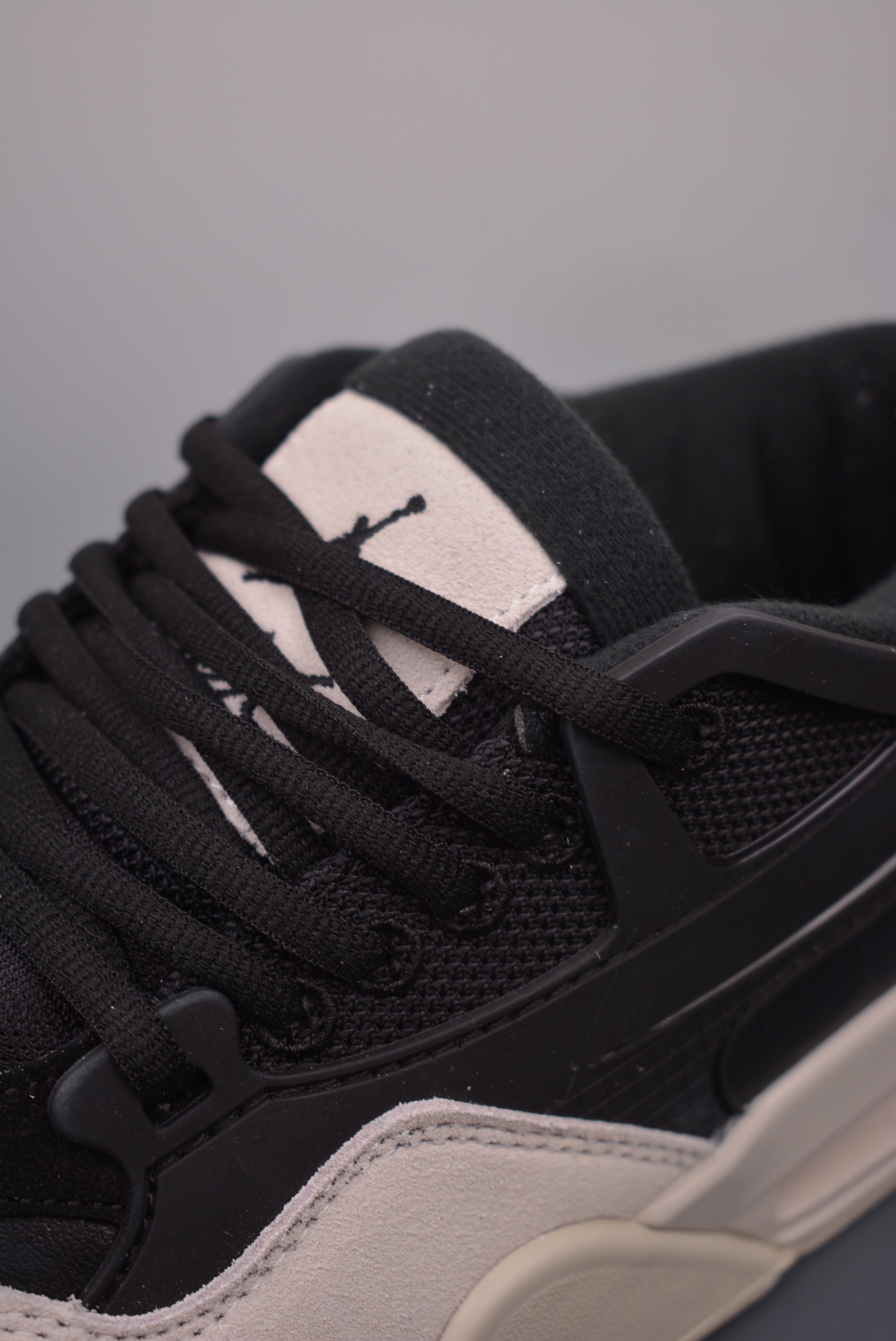 Air Jordan 4 Retro RM Black Light Bone FQ7939-001
