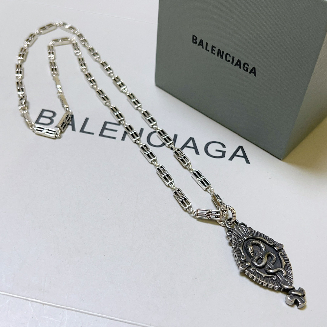 Balenciaga Snake Brand Vintage Chain Necklace