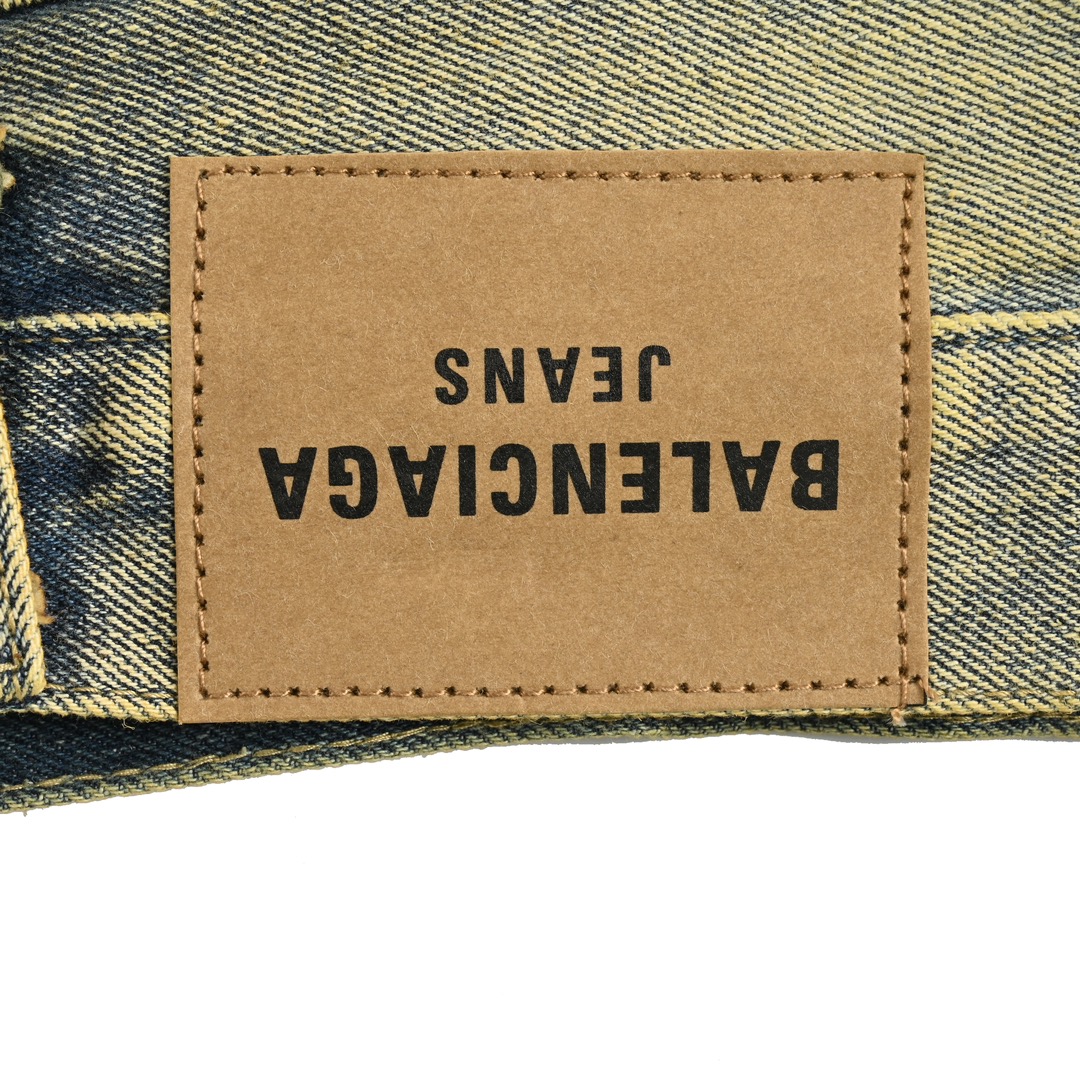 Balenciaga 24Fw washed wide-leg distressed jeans