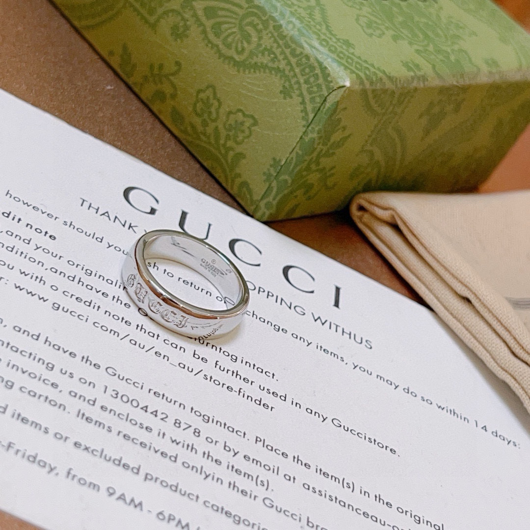 GUCCI font engraving ring