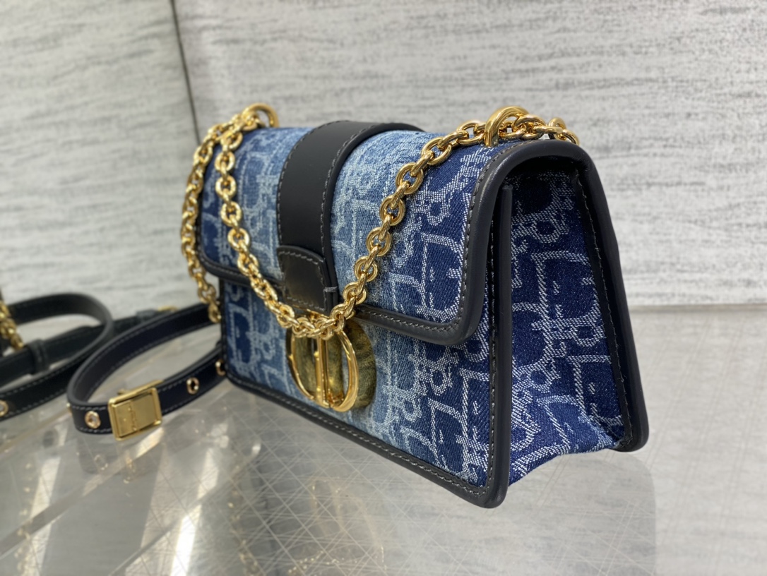 Dior Montaigne Denim Series Chain Bag