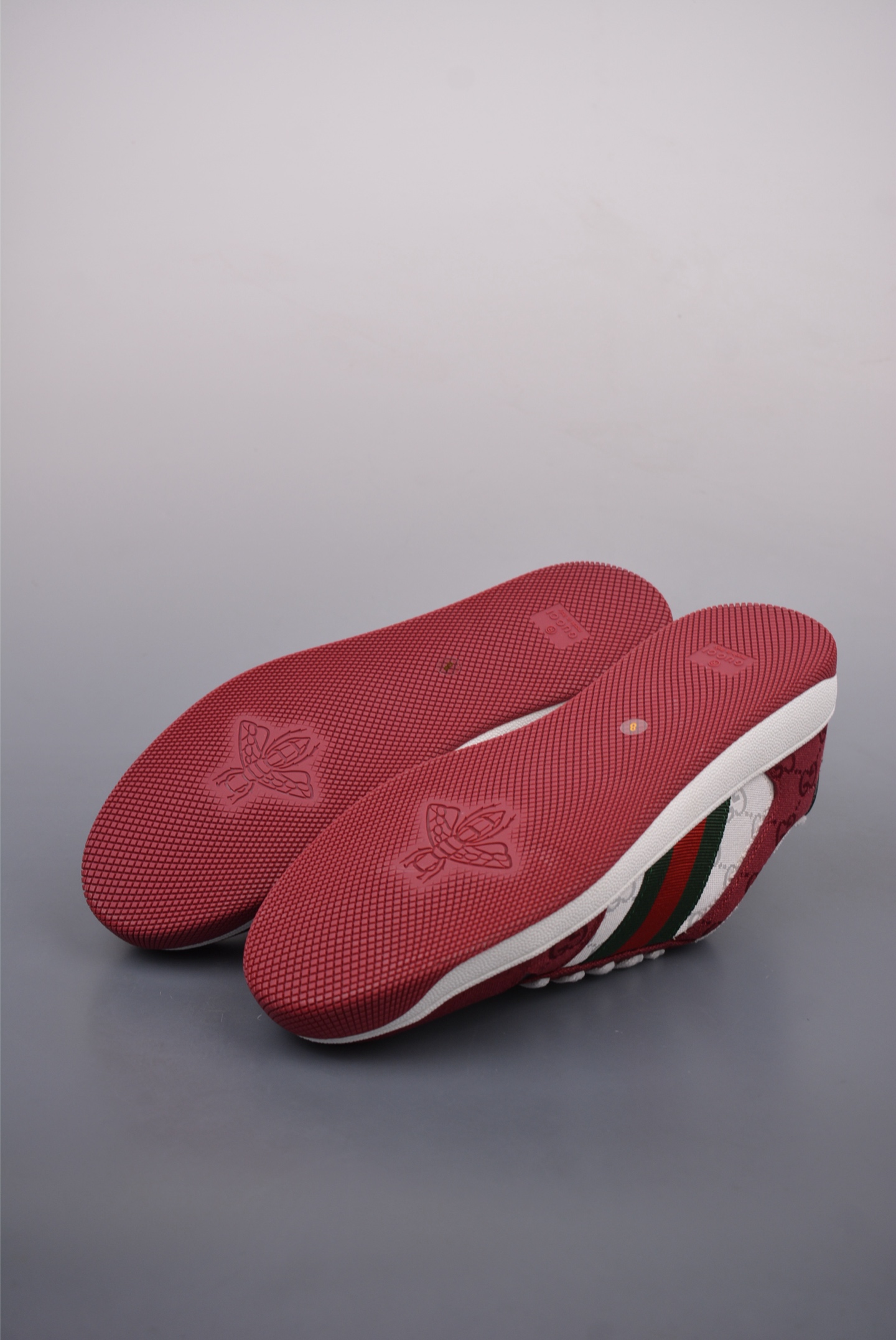 Gucci Screener GG Sneaker Low Red and White