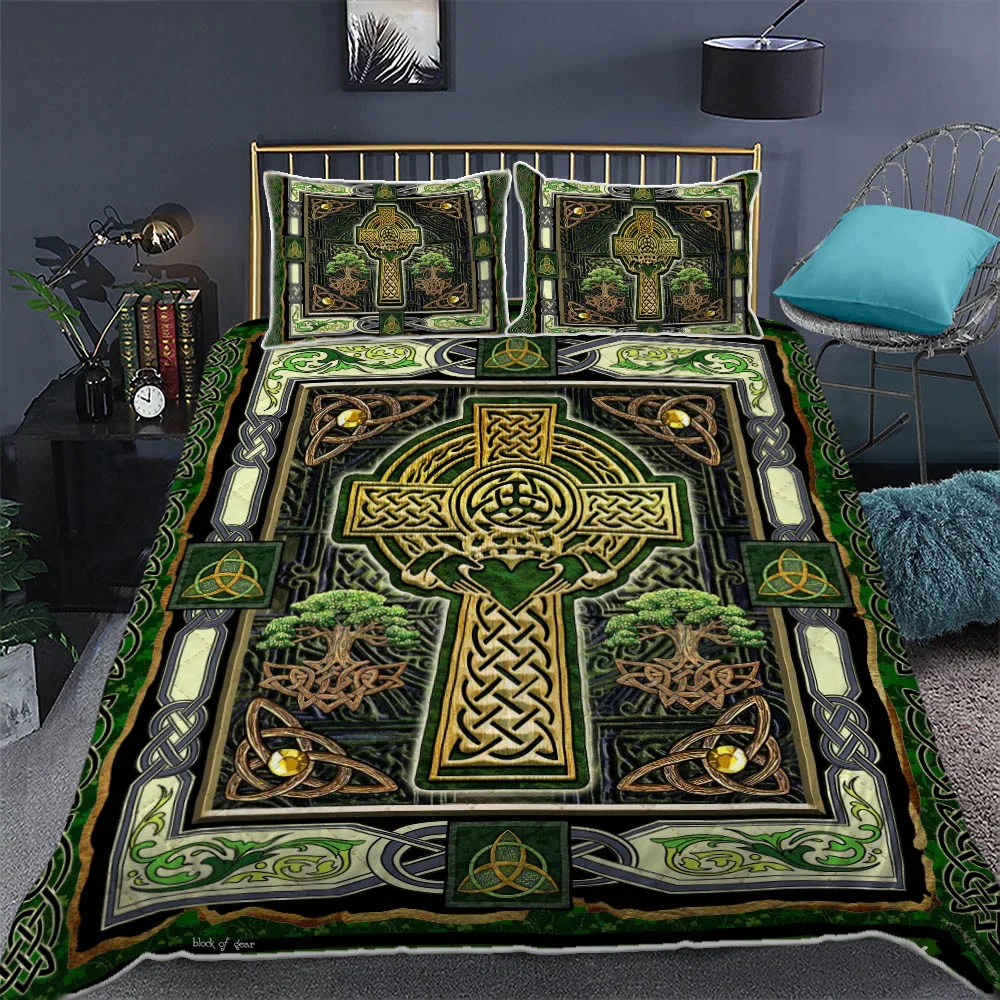 Irish Celtic Cross Quilt Bed Set