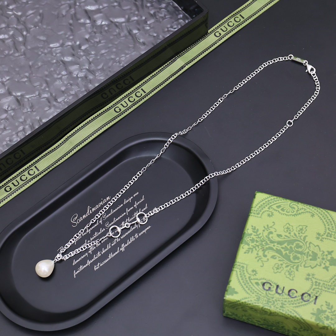 Gucci Pearl Charm Silver Necklace