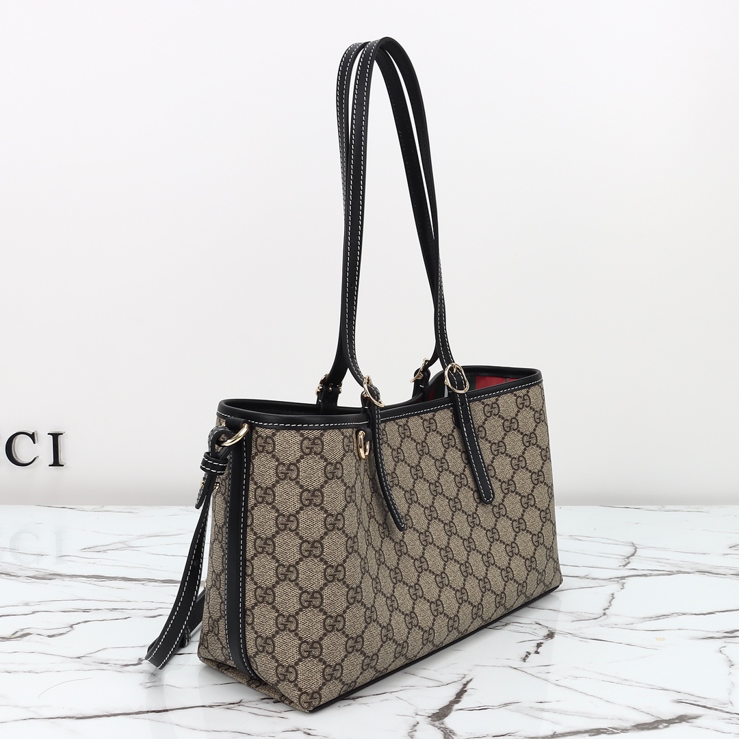 Gucci GG Emblem large tote bag ‎815214 FAD6L 9741