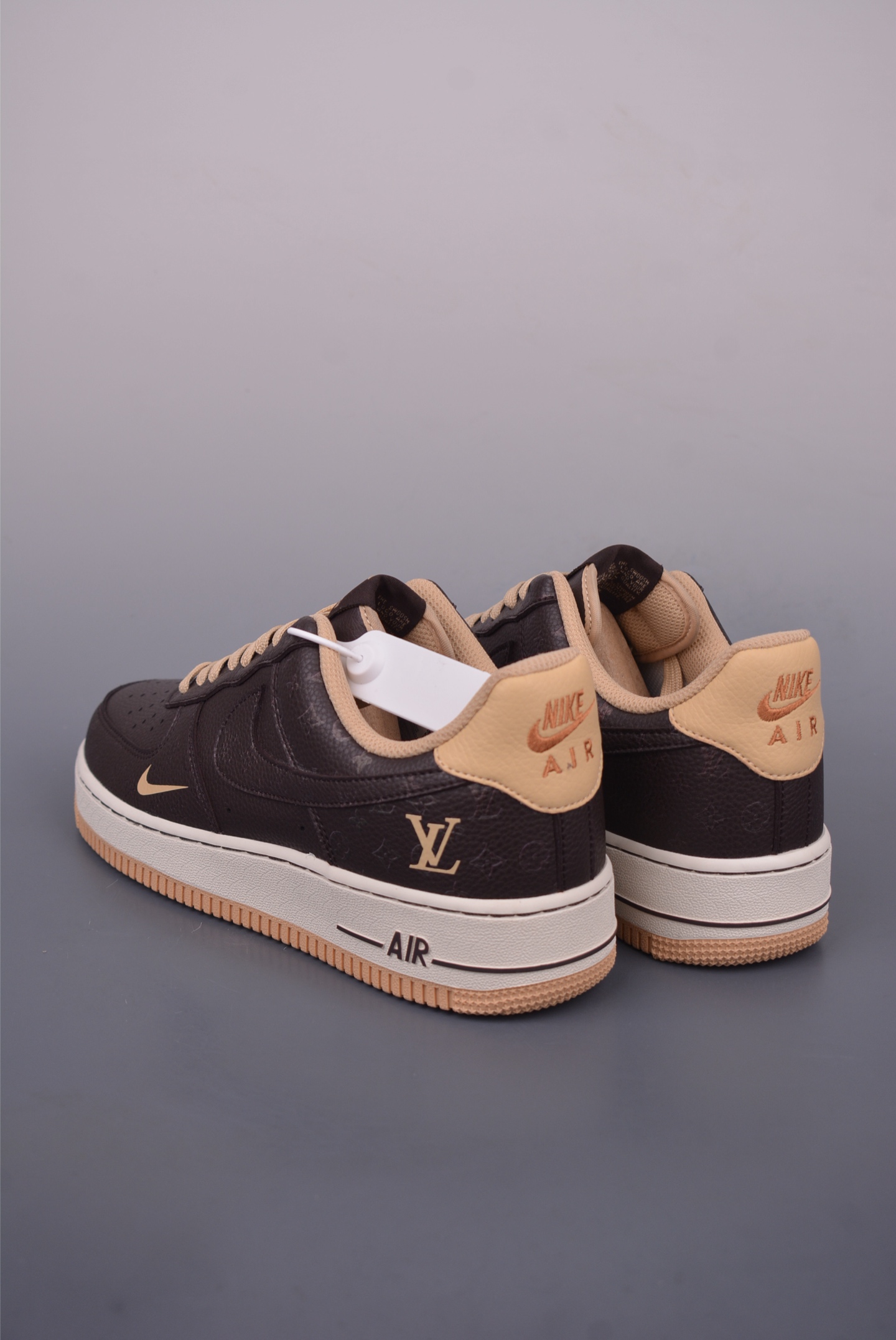 Louis Vuitton x Nike Air Force 1 Low 