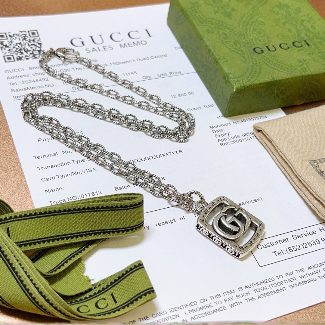 Gucci Anger Forest series new double G hollow retro necklace
