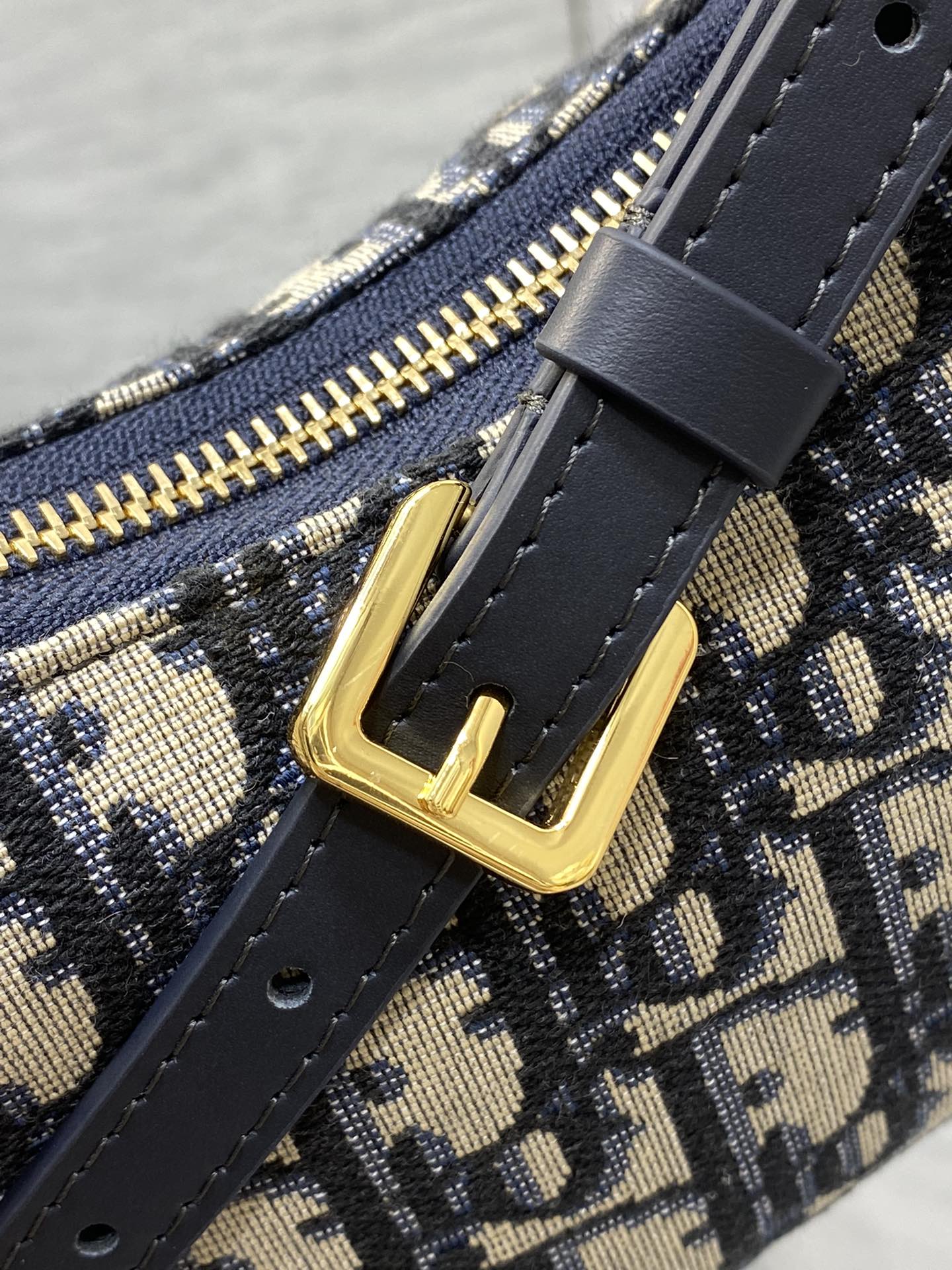 Dior Miss Caro Raffia Series Underarm Bag