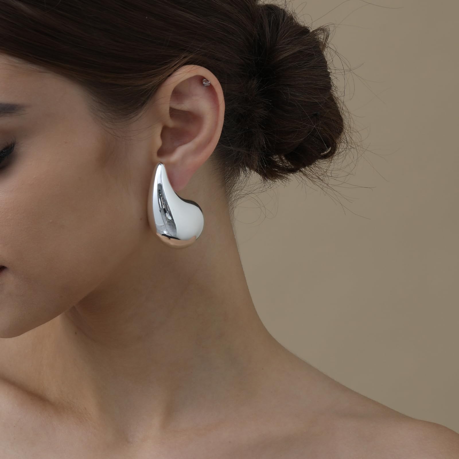 🔥Last Day 50% OFF🔥25/32/47mm Chunky Gold Hoop Earrings for Women | Lightweight Tear Drop Earrings