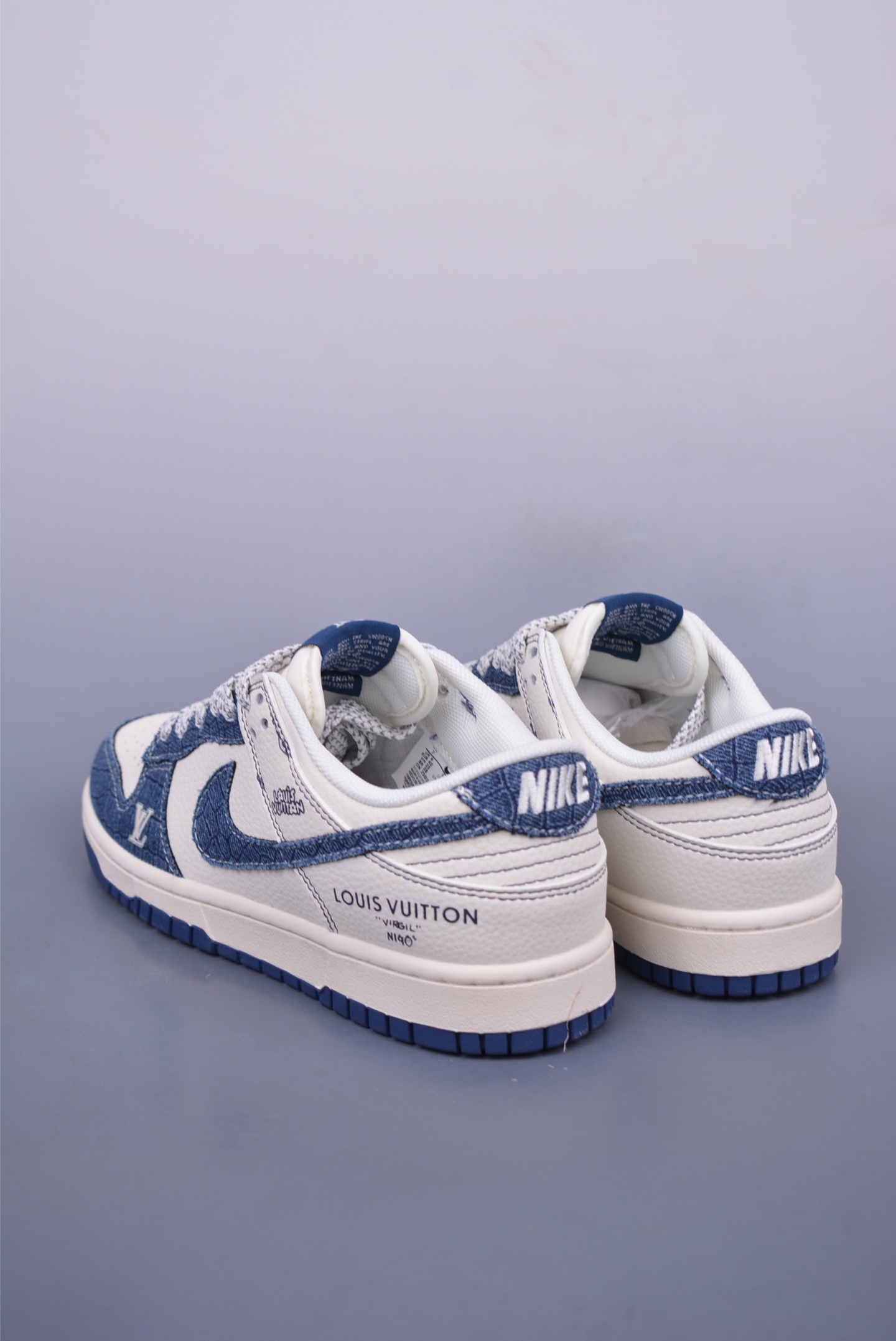 LV x Nike SB Dunk Low low-top sneakers Denim Blue and White FC1688-221