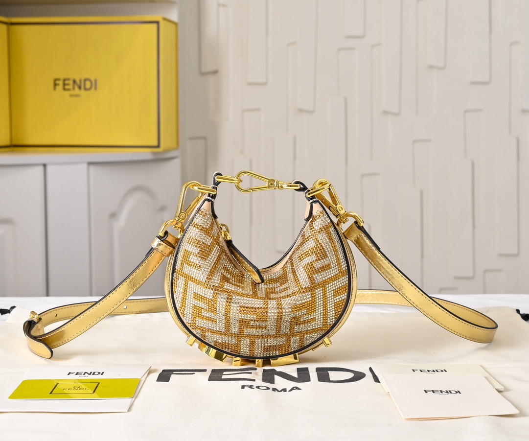 FENDI gray underarm mini bag 2186