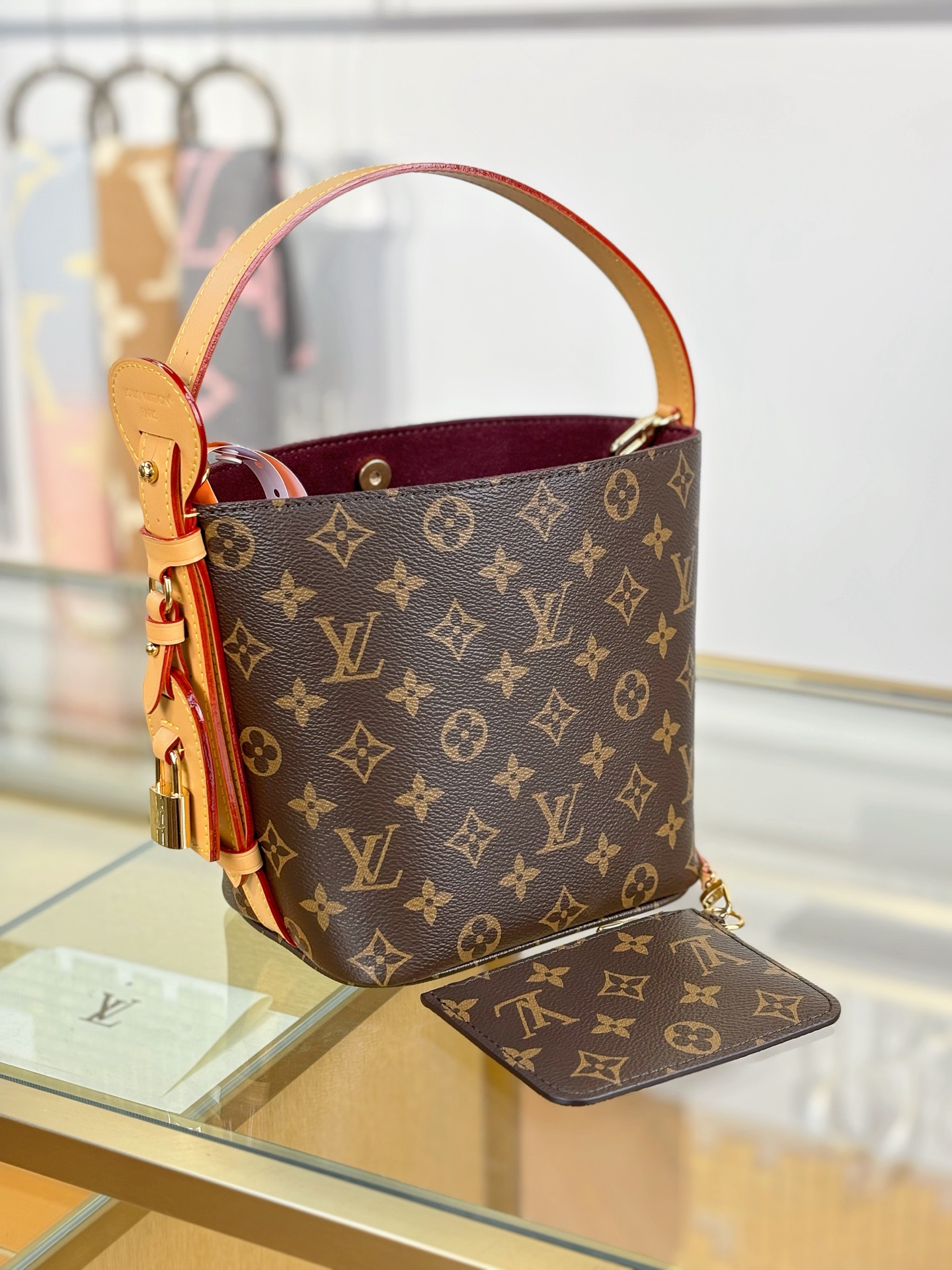 Louis Vuitton ALL IN BB Handbag M12925