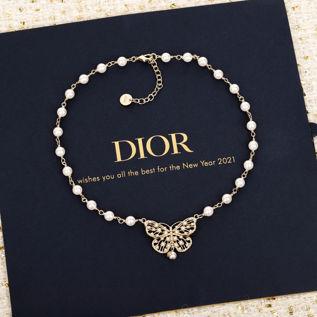 Dior Hollow Butterfly Pearl Necklace