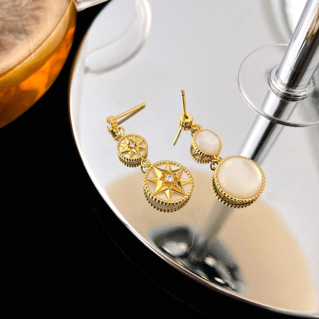 Dior eight-pointed star compass earrings