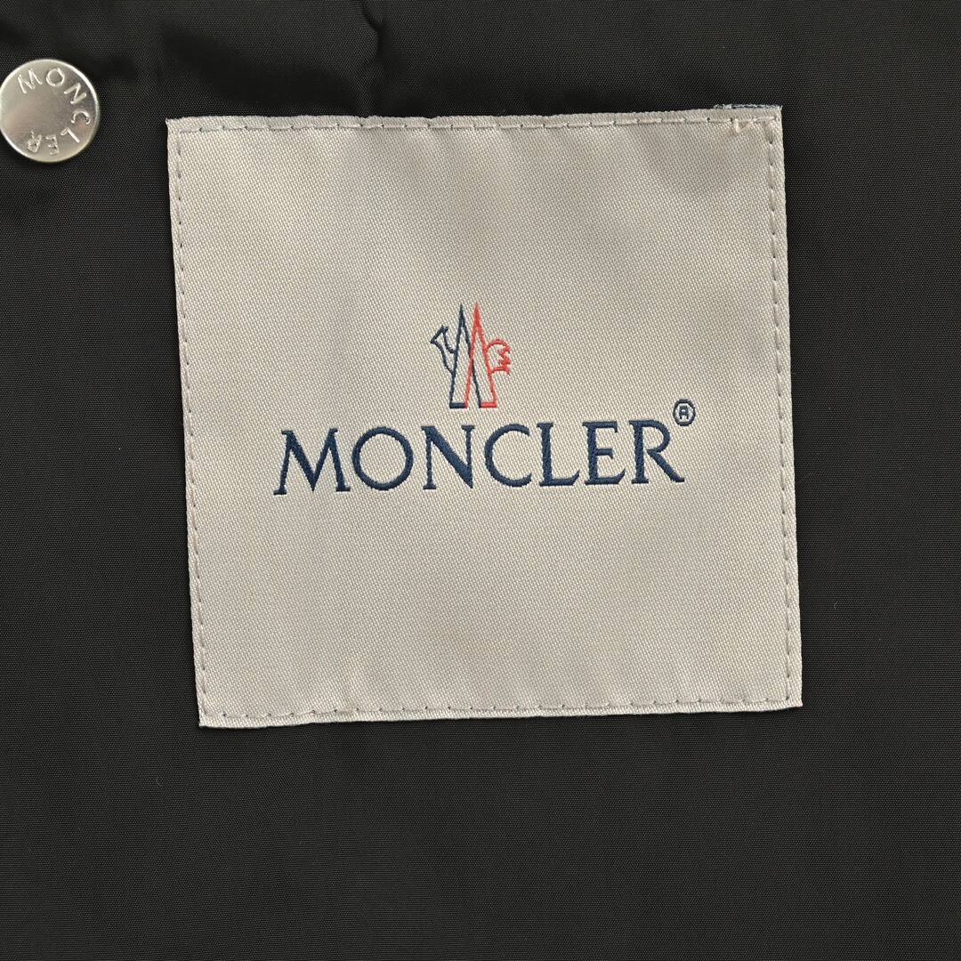Moncler 24Fw hooded windbreaker jacket with webbing