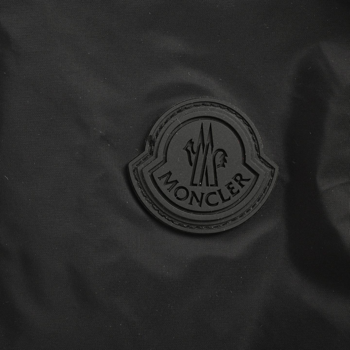 Moncler 25SS reflective print hooded vest
