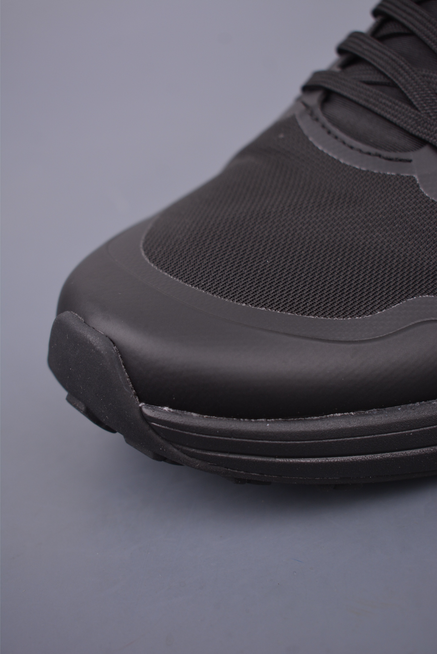Arc'teryx KONSEAL LT W Black