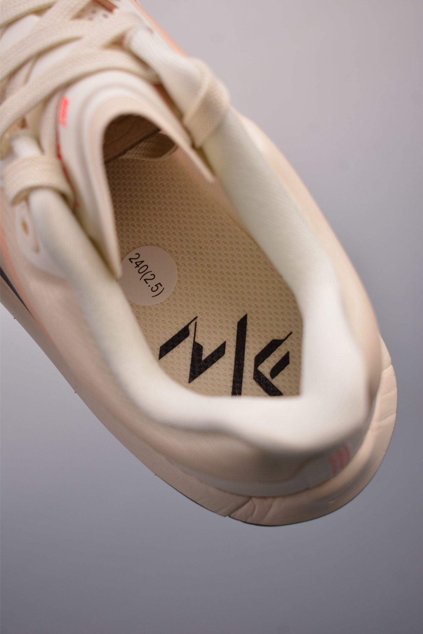 Nike Zoom Fly 6 Beige Black FN8455-102