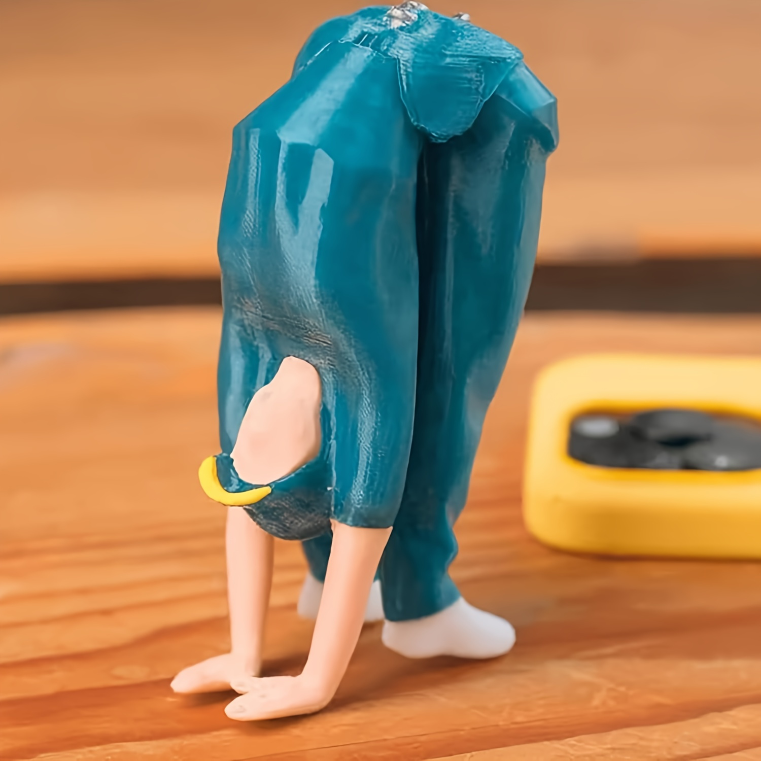 🔥ON SALE🔥🕺Breakdance Phone Holder