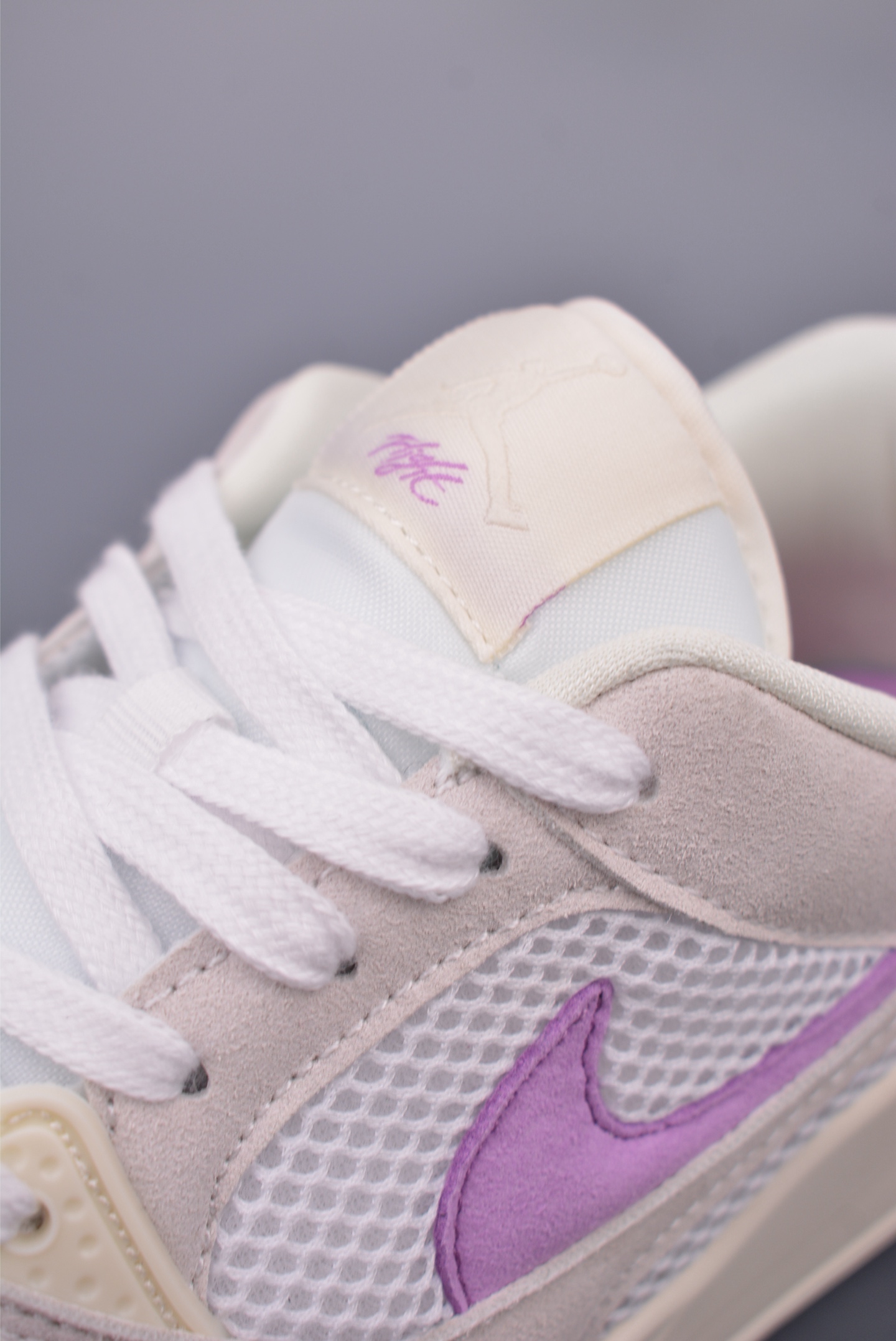 Nike Air Jordan CMFT Era sneakers White, Gray and Purple HQ0506-105