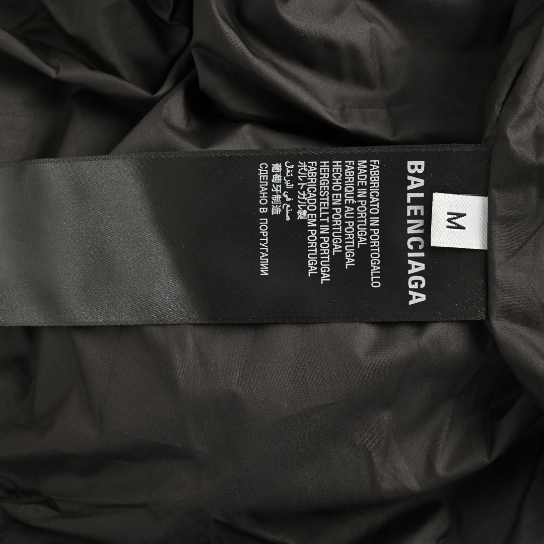 Balenciaga 24Fw flame back down vest