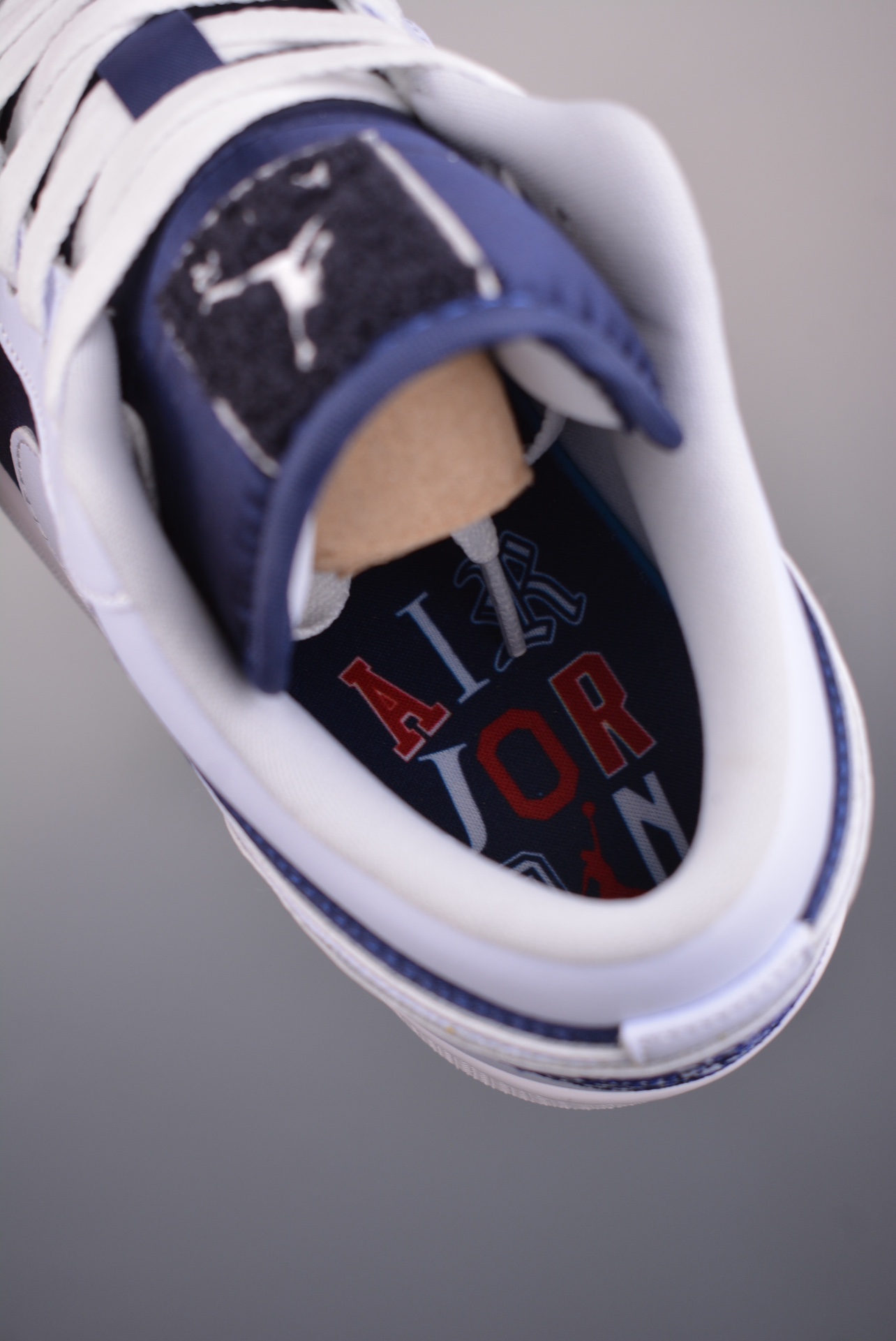 Air Jordan 1 Low White Blue Toe  FZ8778-044