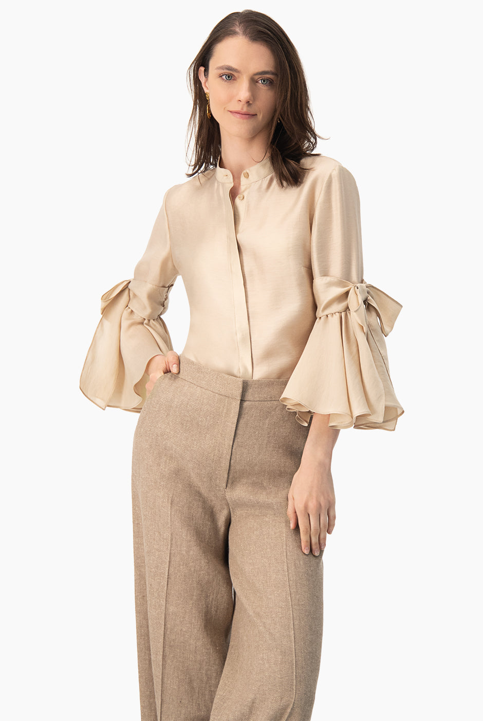 Blusa de manga larga con amarre