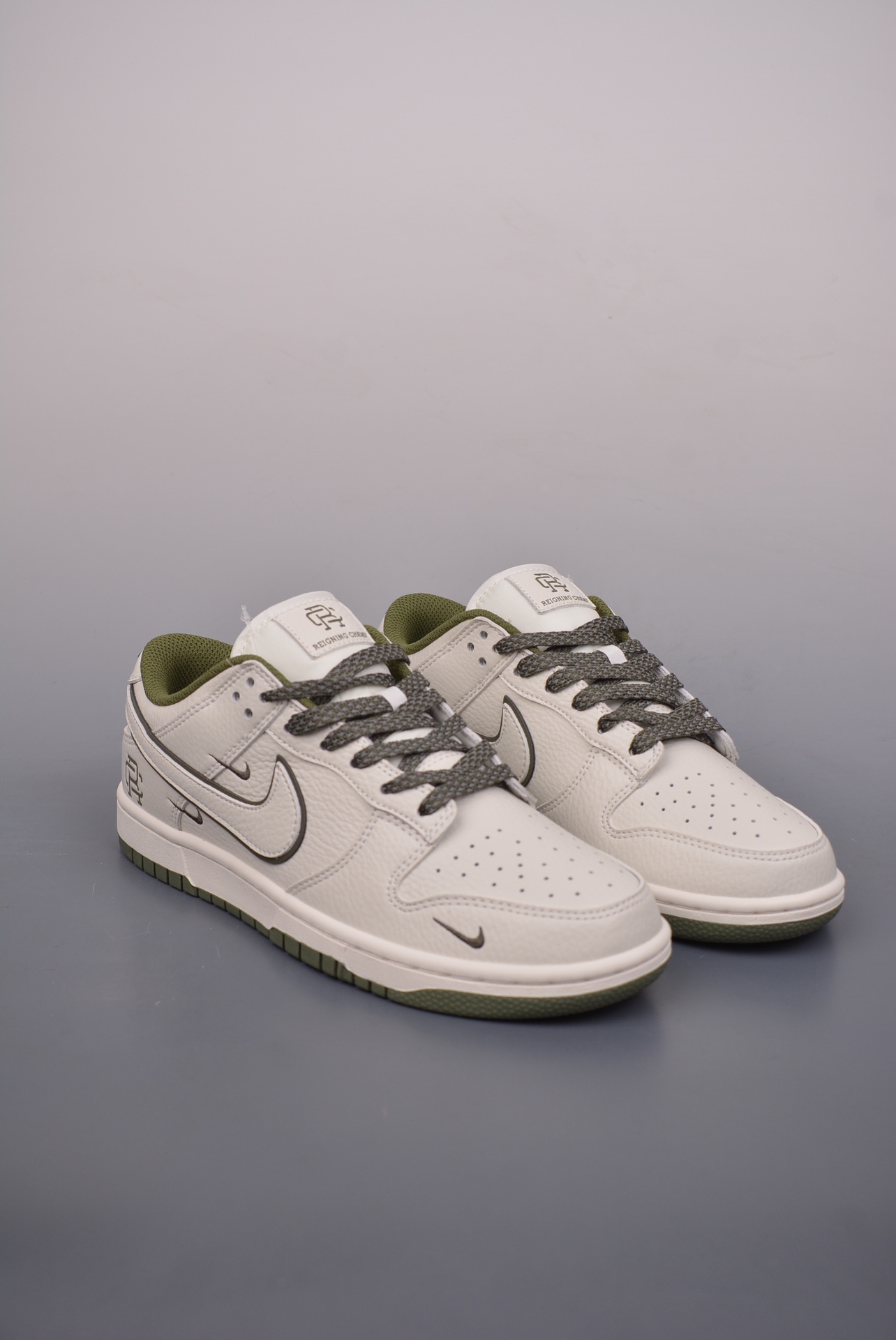 Reigning Champ x Nike SB Dunk Low RC Olive Green RC3085-893