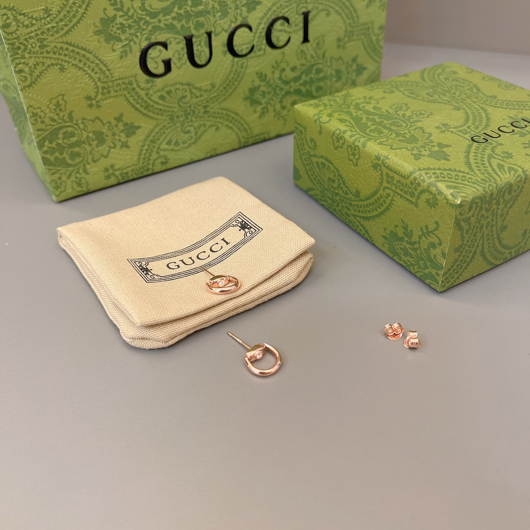 GUCCi Half Circle Earrings