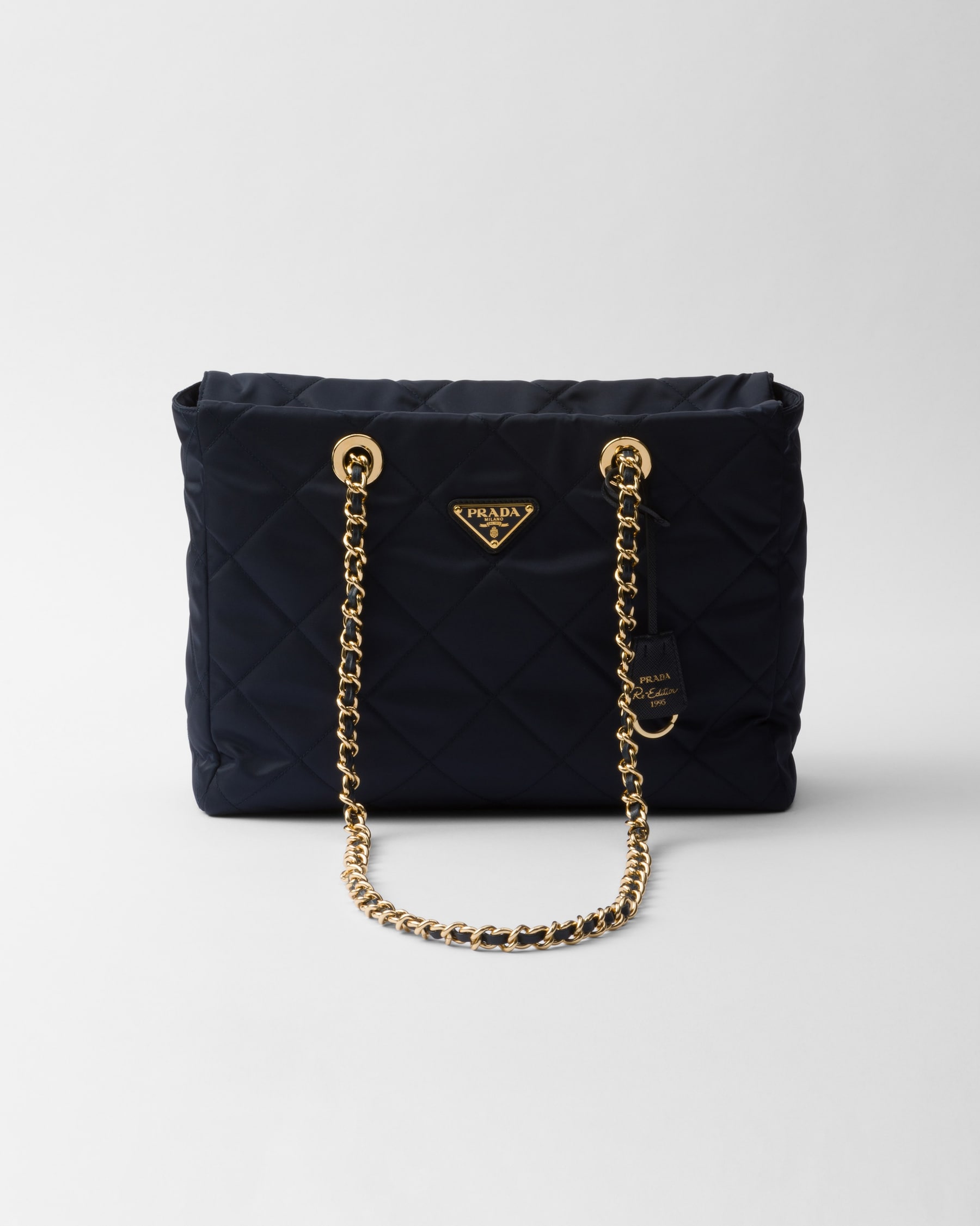 Prada Re-Edition 1995 Chaîne Medium Re-Nylon Tote1BG467_2AOS_F0040_V_COO