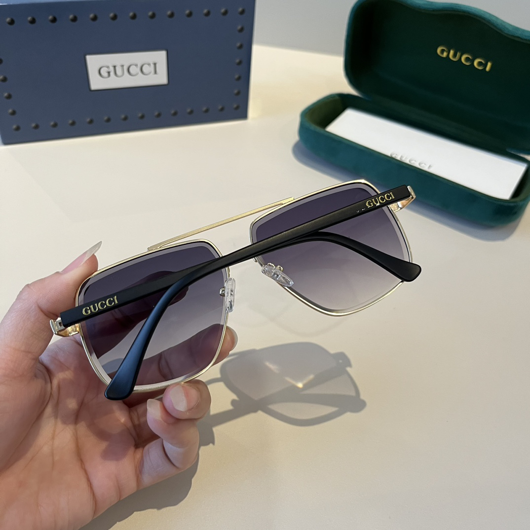 Gucci Square Frame Sunglasses