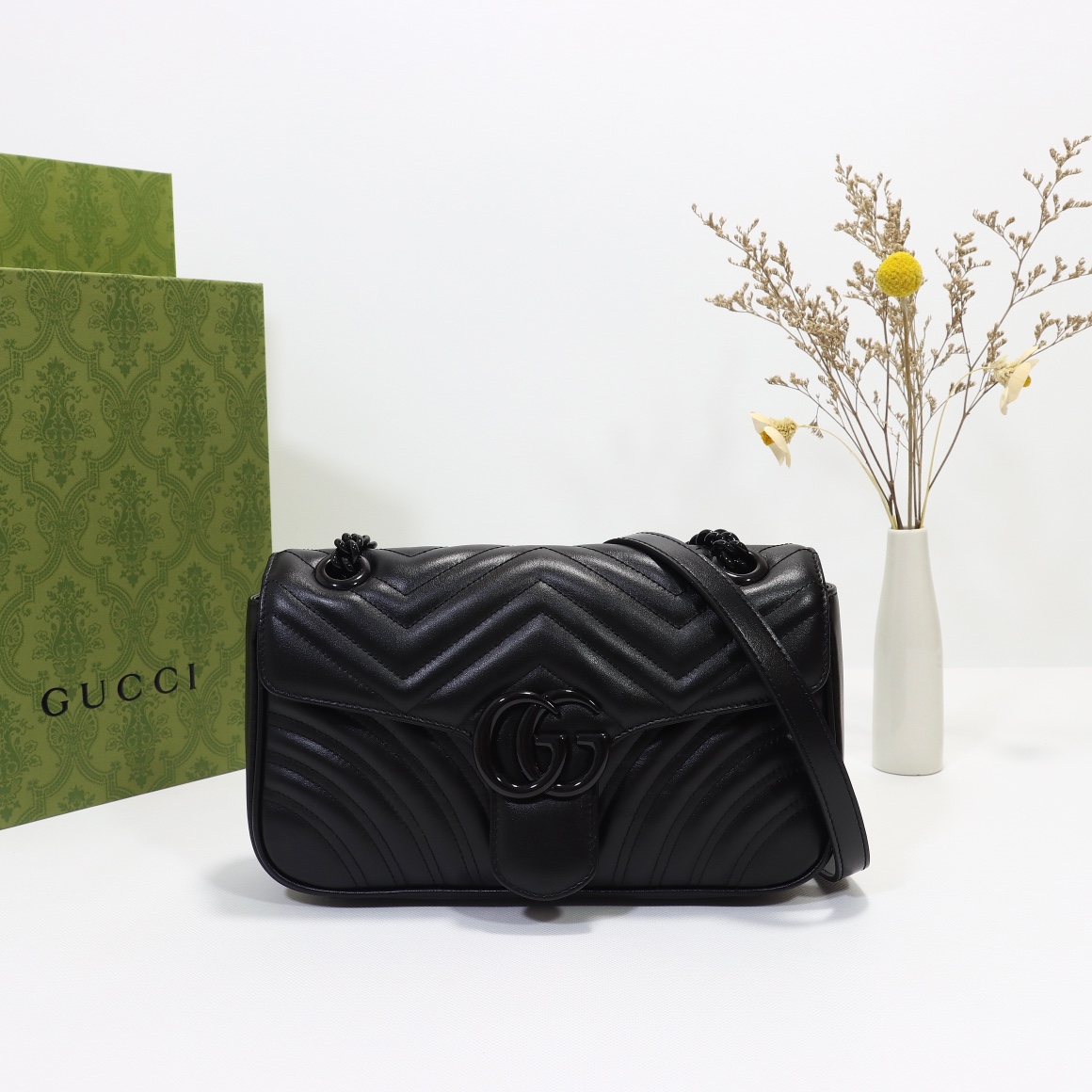 Gucci GG Marmont medium shoulder bag 443497 DTDFV 1000