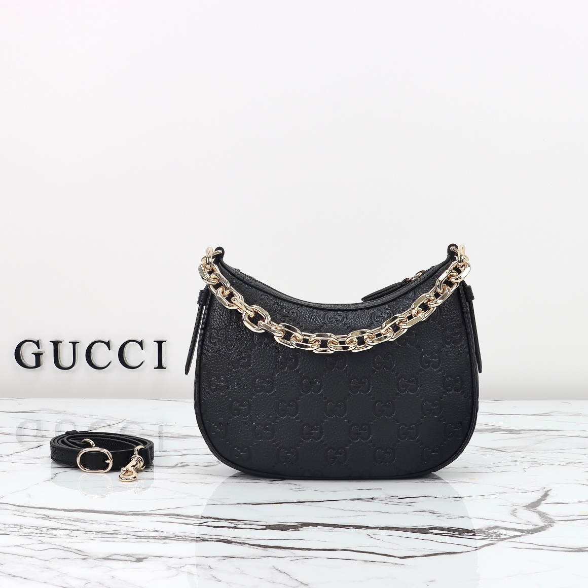 Gucci GG Emblem Medium Shoulder Bag 815409 AAEEM 1000