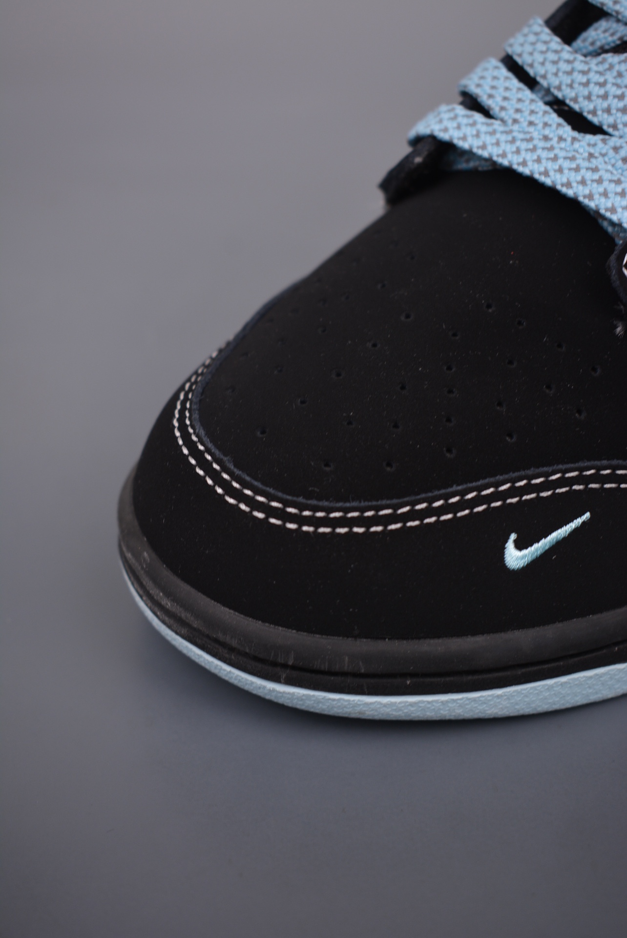 Stussy x Nike By You SB Dunk Low Retro SP Black and Blue Embroidery KK1888-012