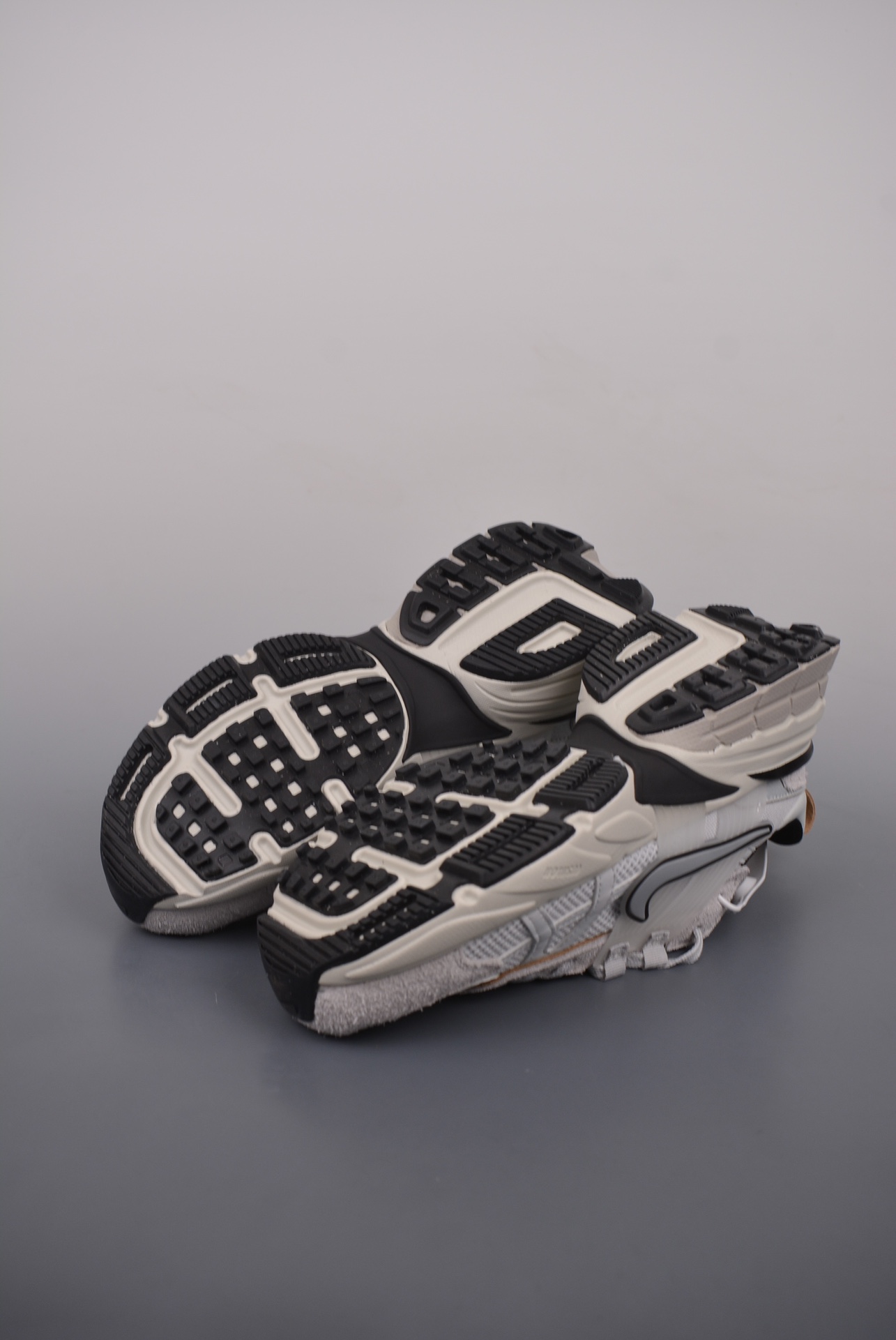 Nike Wmns V2K Runtekk LowChrome FD0736-102