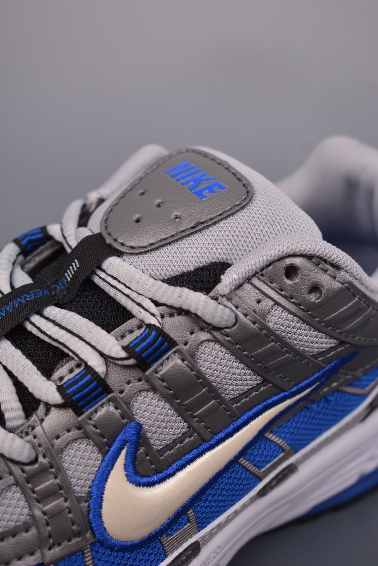 Nike P-6000 PremiumWolf Grey Royal BV1021-006
