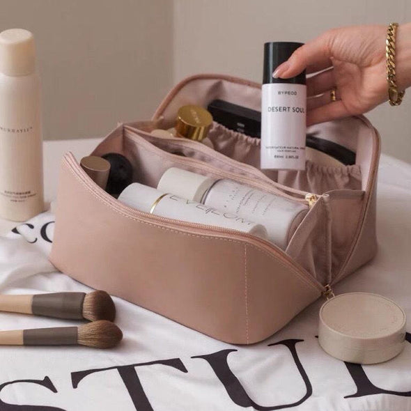 HOT SALE🔥Large-capacity Travel Cosmetic Bag