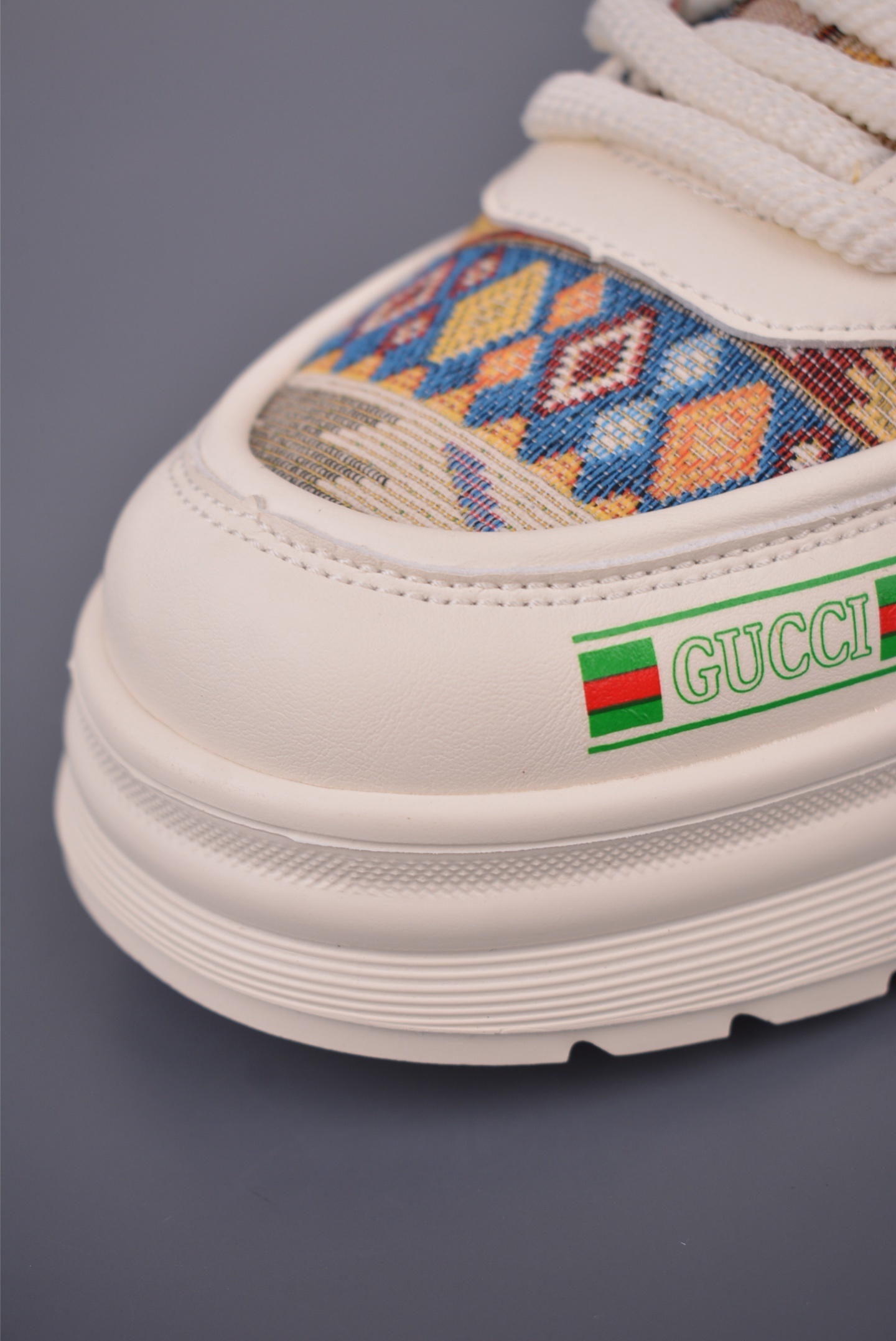 Gucci Thick-soled Casual Sports Sneakers 8899883213