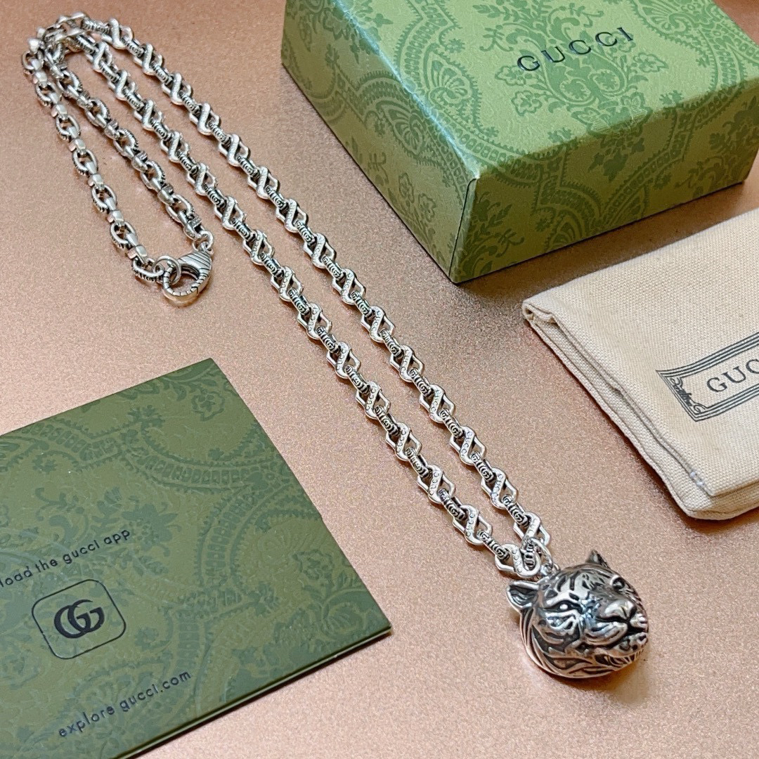 Gucci Anger Forest Series Panther Head Vintage Chain Necklace