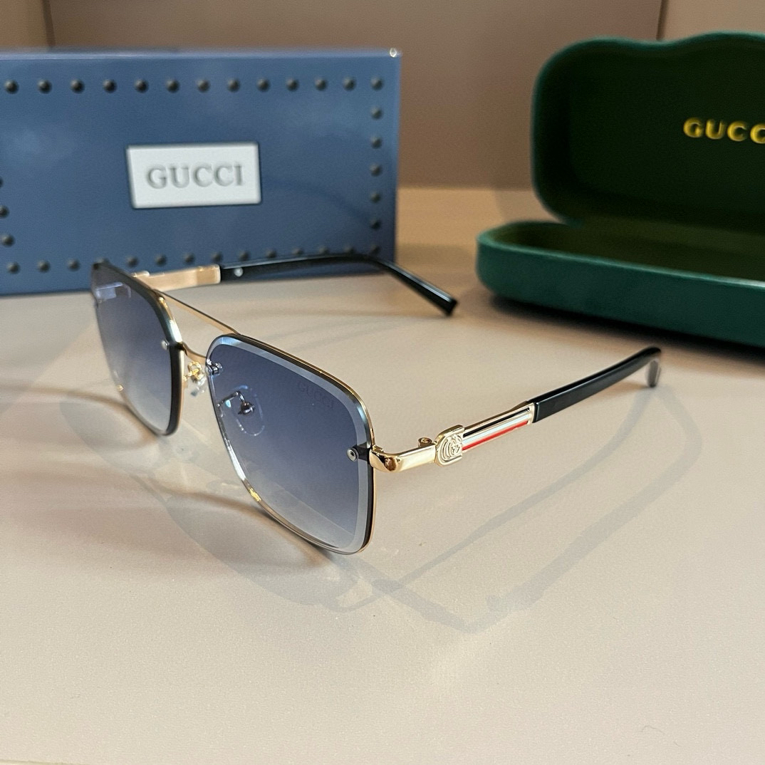 Gucci Square Frame Sunglasses