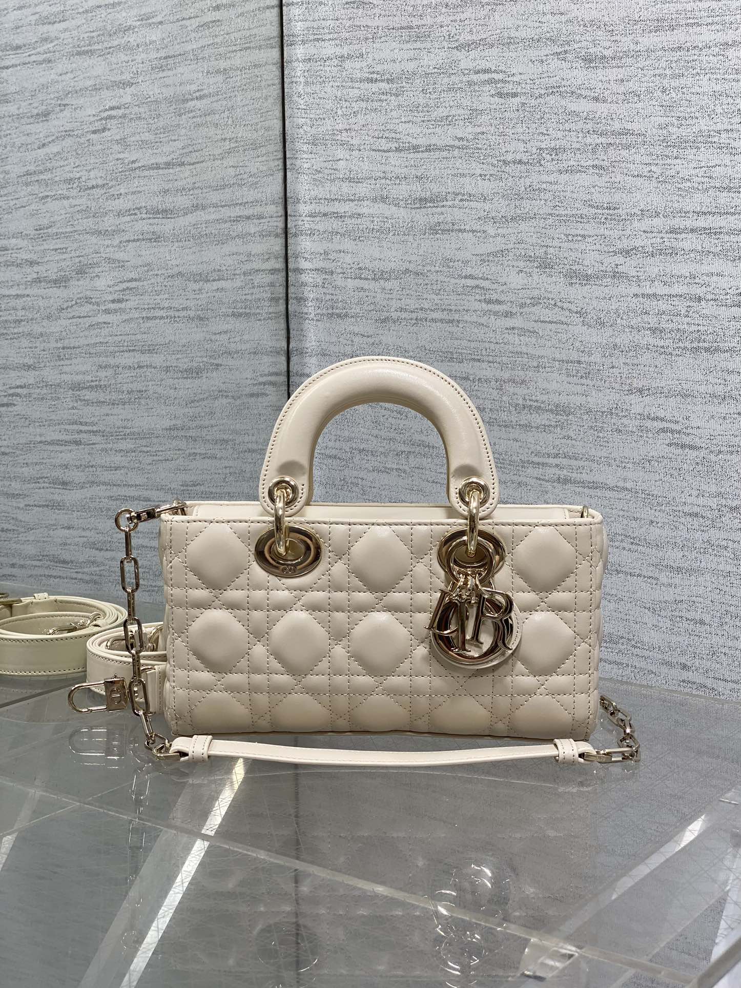 Dior D-joy series handbag