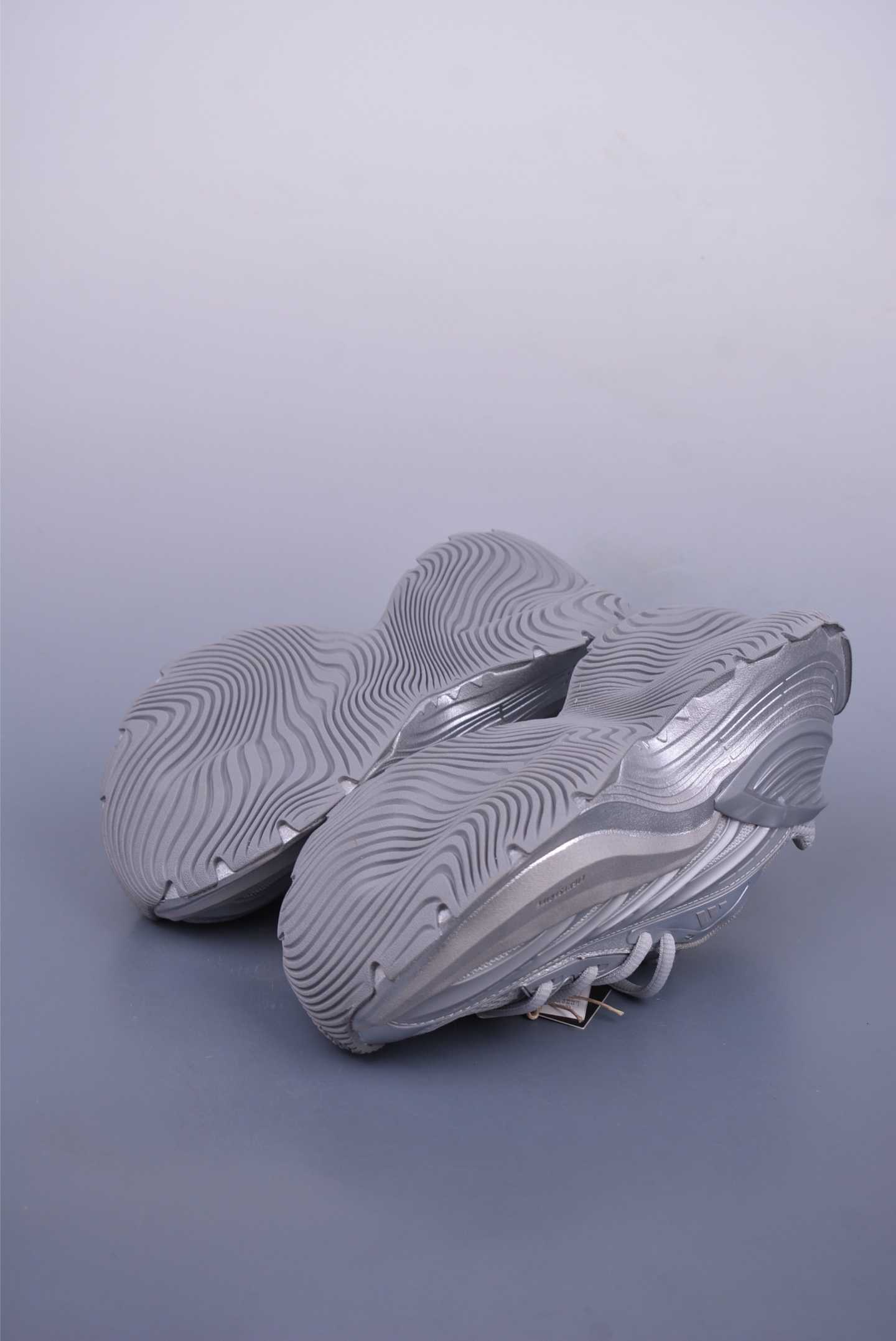 Adidas Vento XLG MTW Daddy Shoes Metallic Silver IH1574