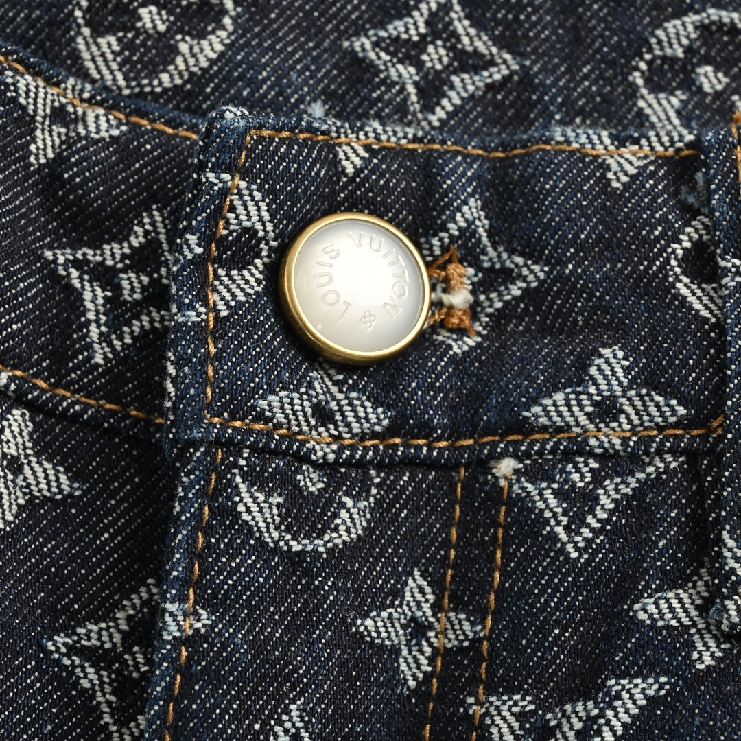 Louis Vuitton 24Fw Heavy Printed Jacquard Pearl Button Straight Jeans