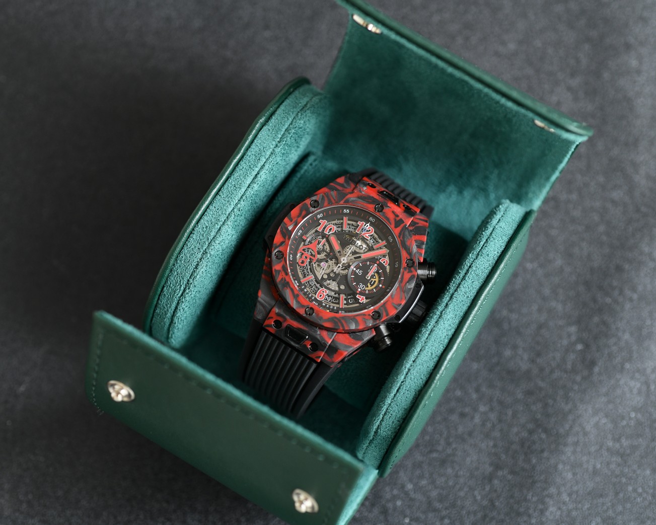 Hublot Big Bang Carbon Fiber Limited Edition