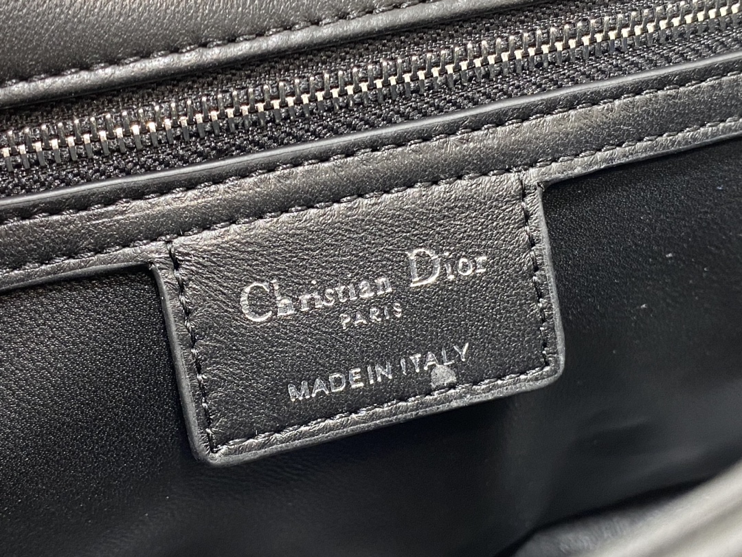 Dior Caro Diamond Chubby Bag Medium